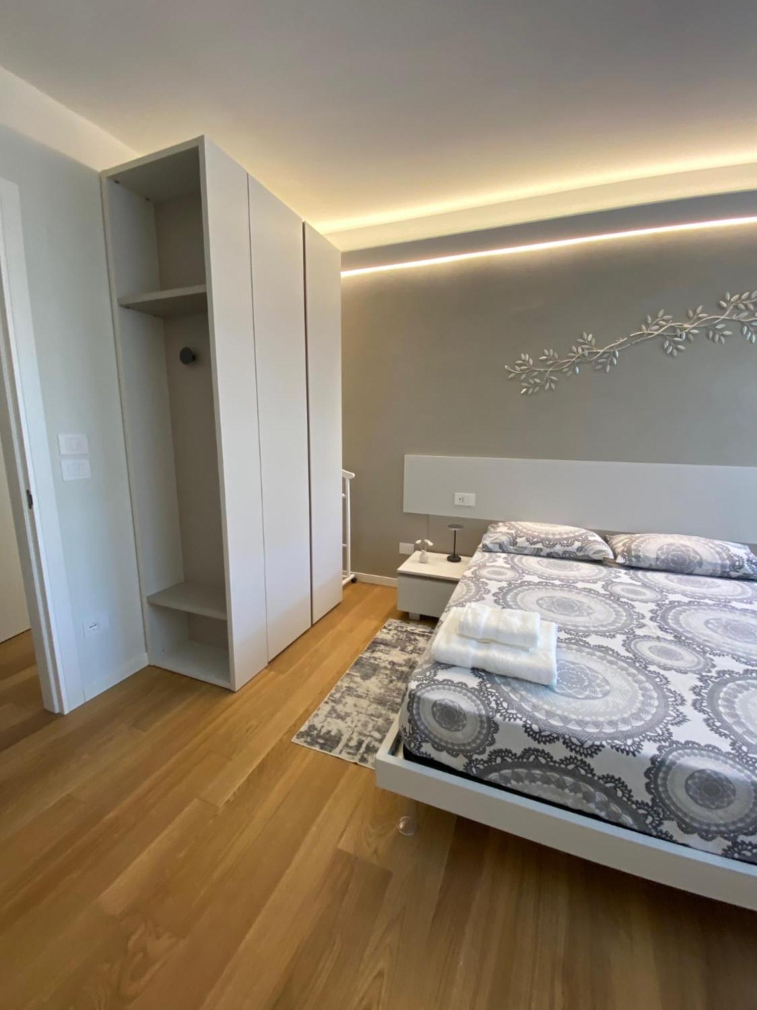Hz+ Costantini Apartment Pordenone Exterior photo